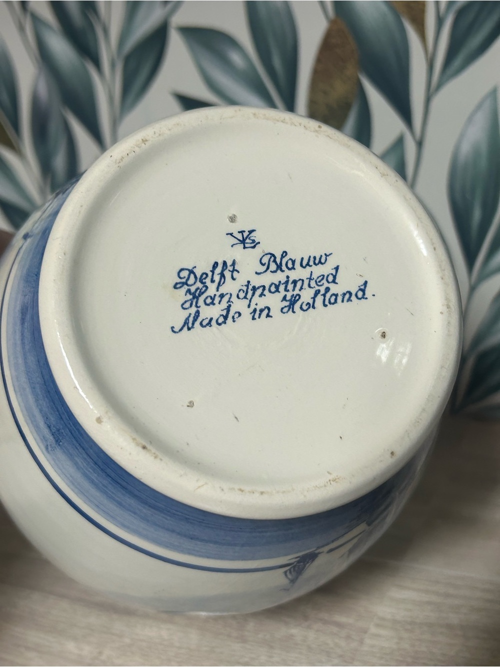 Vintage Delft Blue Crocus Bulb Planter and Orchid Pot - Picture 5 of 6